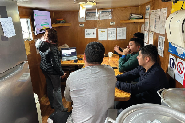 capacitacion equipo naviera jaramillo